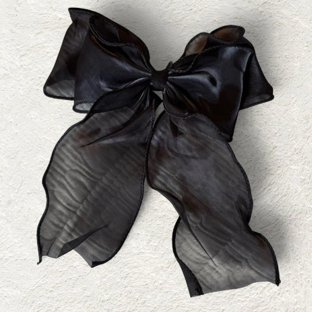 Elegant Black Bow Hair Accessory